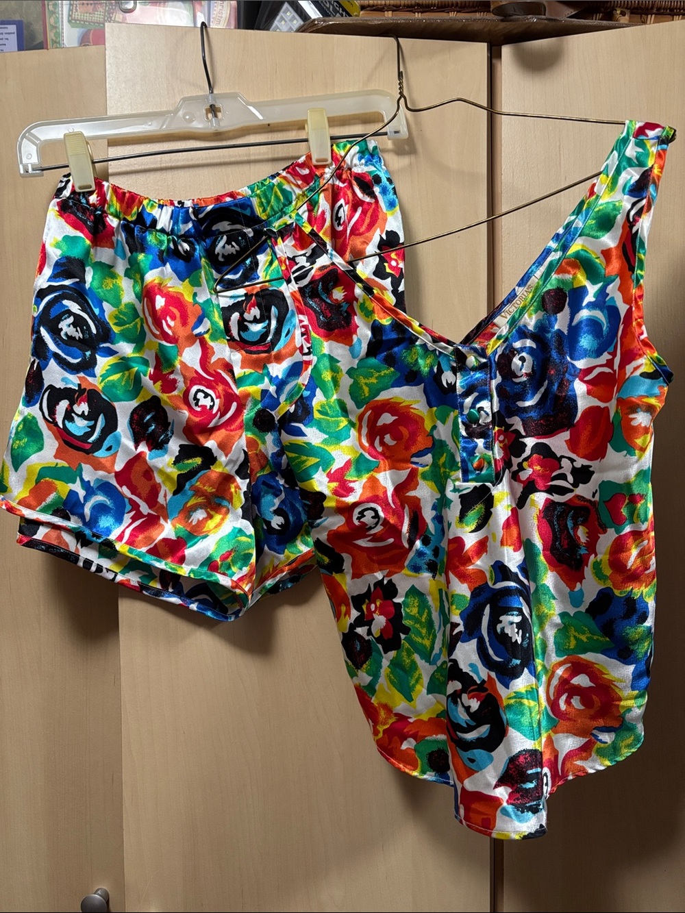 Victoria Secret ladies pajama set
